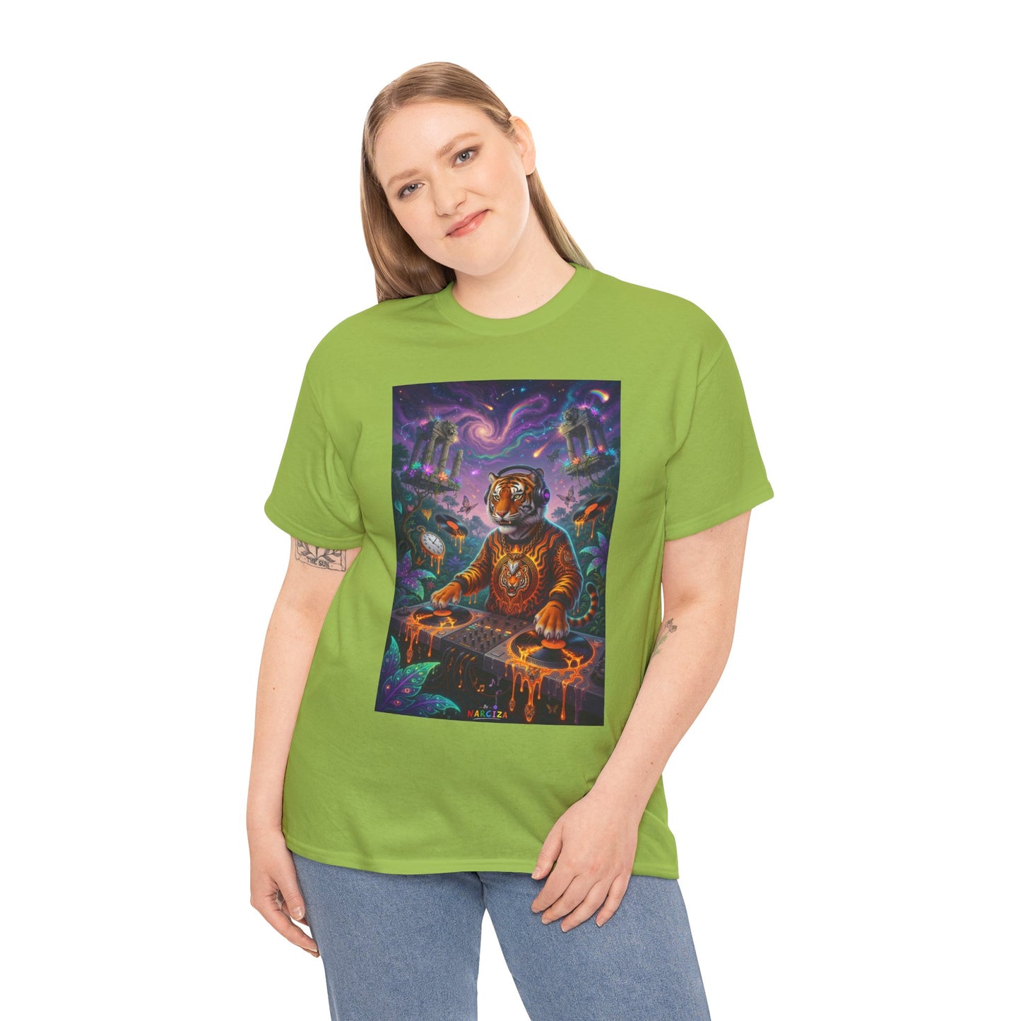 DJ Roar Reign Tour  - Narciza Unisex T-Shirt