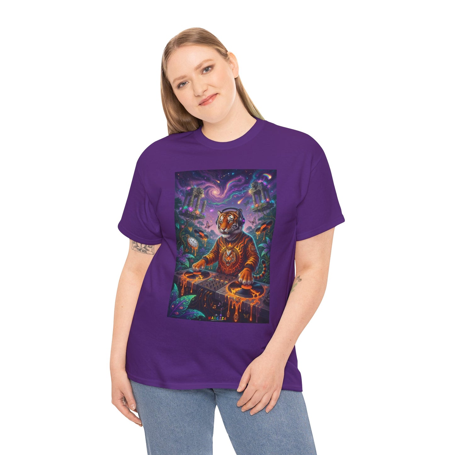DJ Roar Reign Tour  - Narciza Unisex T-Shirt