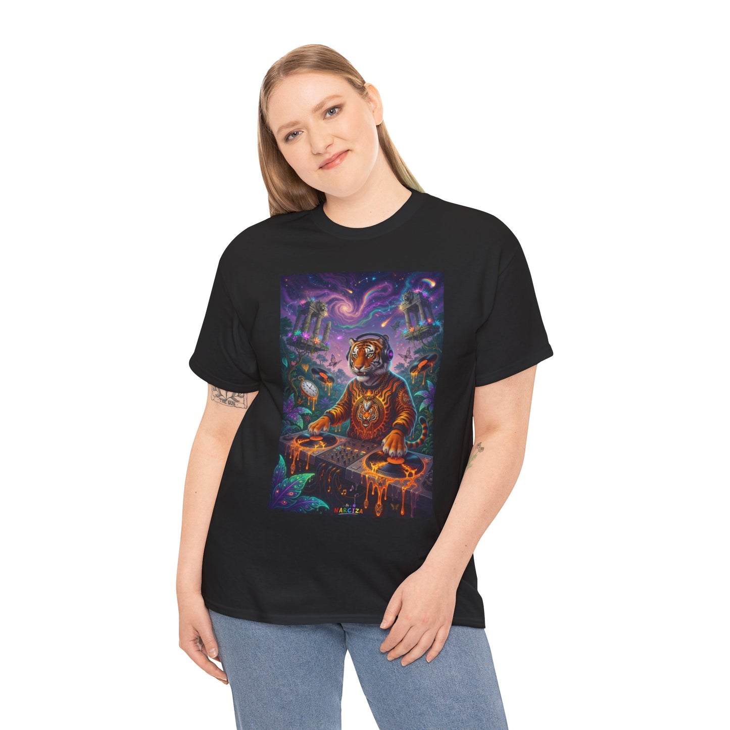 DJ Roar Reign Tour  - Narciza Unisex T-Shirt